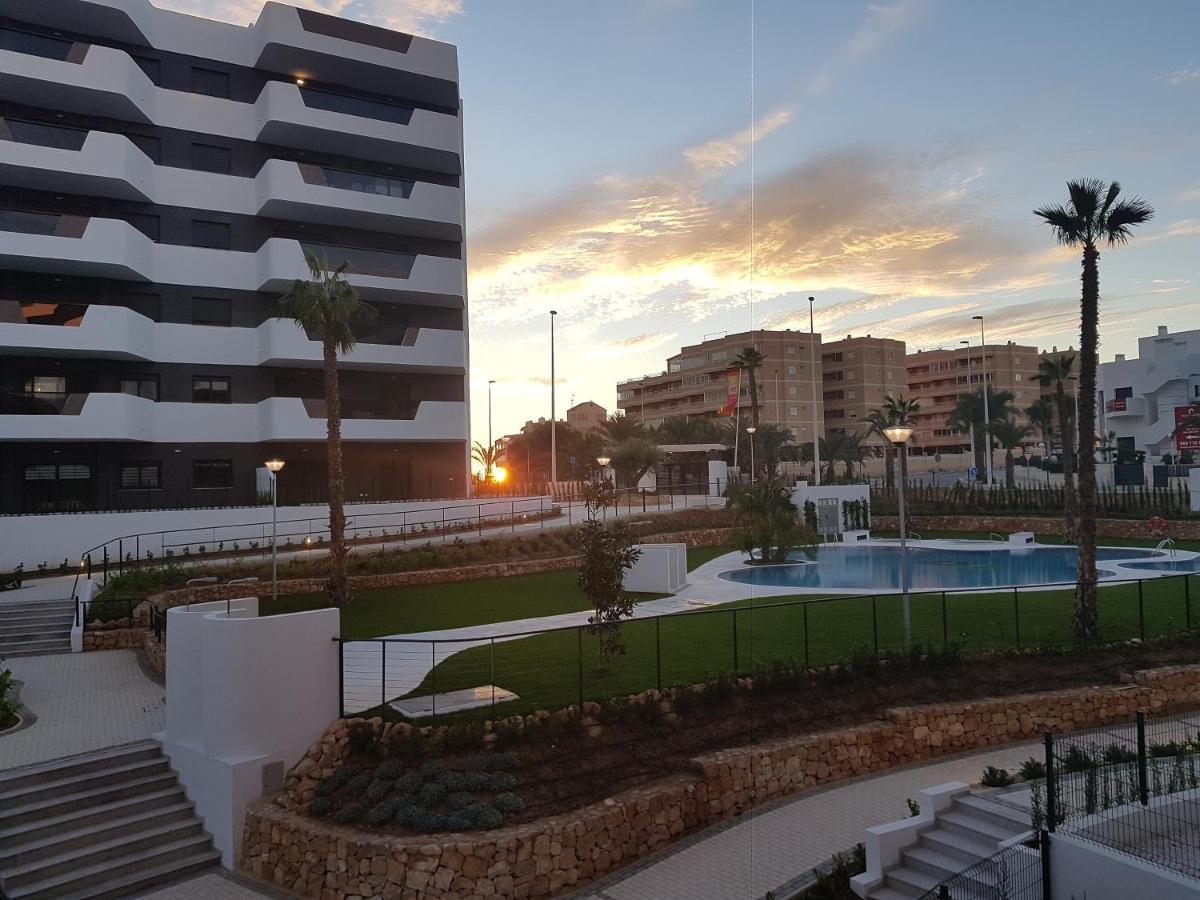 Apartament Gaudi Arenales del Sol Eksteriør bilde